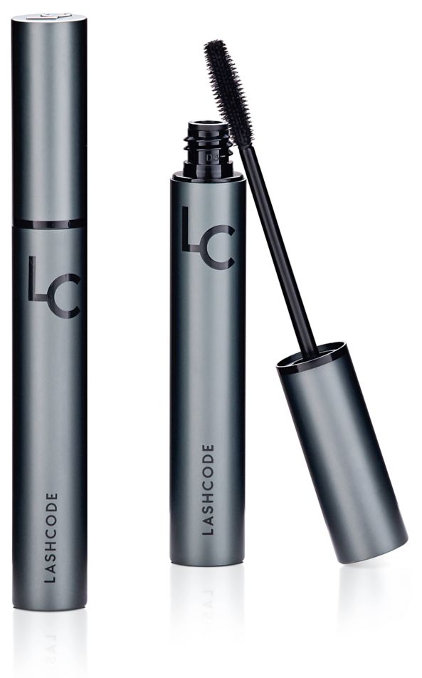La mascara Lashcode un aliado de un maquillaje de pestañas impresionante